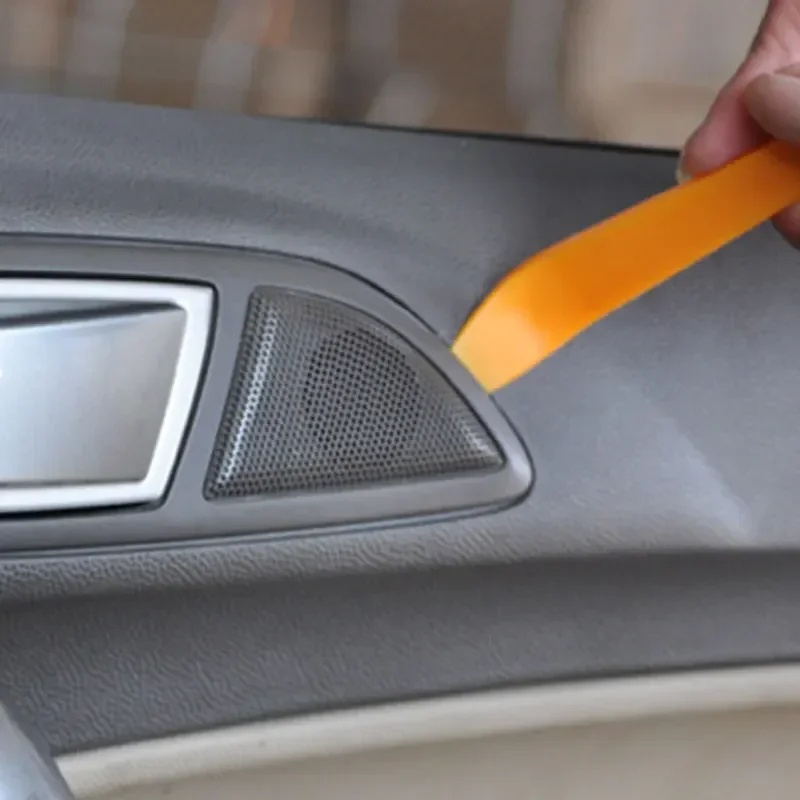 طقم أدوات إزالة زخارف السيارة  - مراجعة Trim Restorer Plastic وسعره
